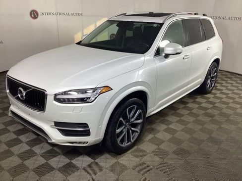 Used 2019 Volvo XC90 T6 Momentum w/ Advanced Package image 1