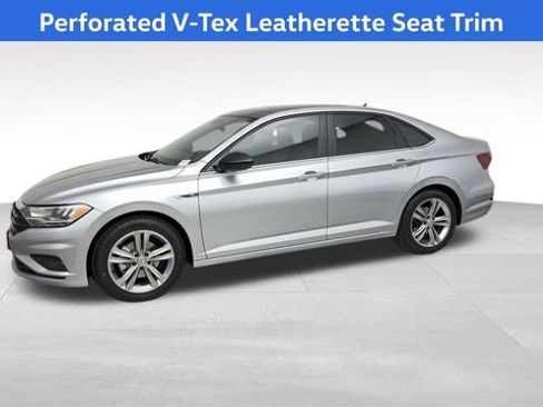 Used 2021 Volkswagen Jetta R-Line w/ R-Line Cold Weather Package image 7