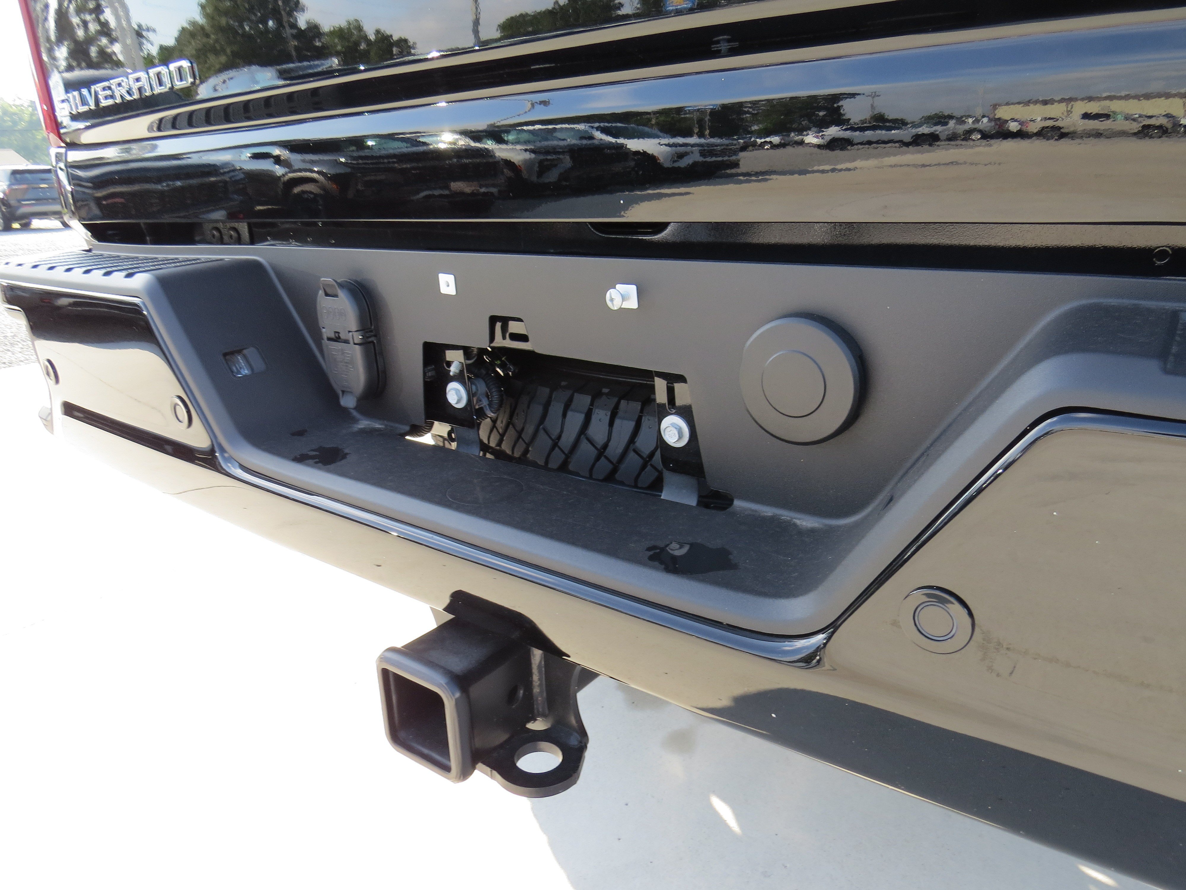 New 2026 Chevrolet Silverado 2500 Custom w/ Custom Value Package AWD/4WD image 13