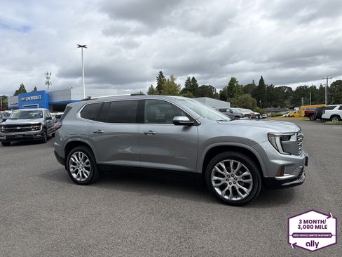 Used 2025 GMC Acadia Denali w/ Super Cruise Package AWD/4WD image 7