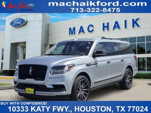 Used 2019 Lincoln Navigator L Black Label w/ Cargo Package image 1