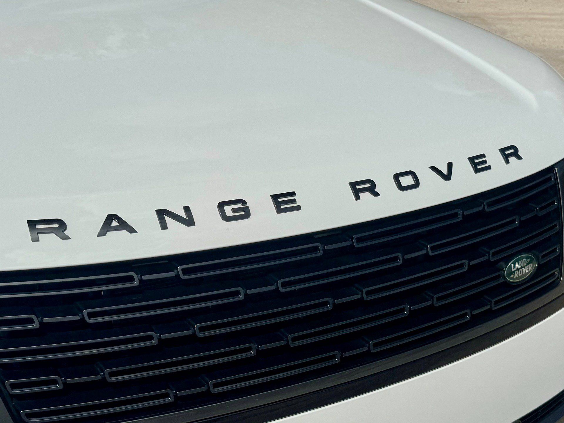 Used 2025 Land Rover Range Rover SE AWD/4WD image 68