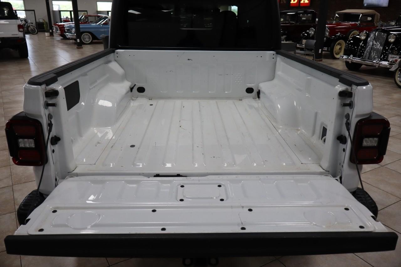 Used 2026 Jeep Gladiator Rubicon AWD/4WD image 9