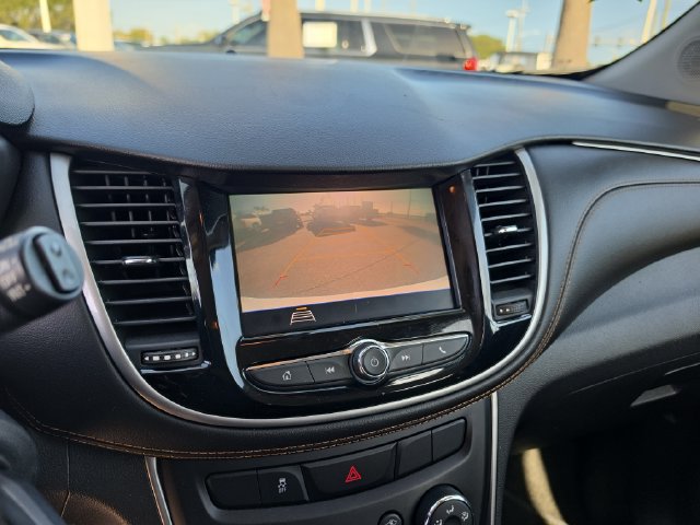 Used 2020 Chevrolet Trax LS FWD image 22