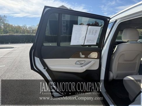 Certified 2025 Mercedes-Benz GLS 450 4MATIC image 16