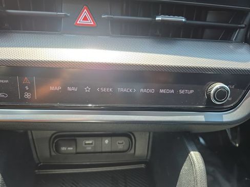 Used 2024 Kia Sportage SX FWD image 31