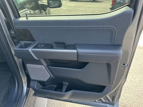 New 2026 Ford F350 Lariat w/ Lariat Premium Package AWD/4WD image 32