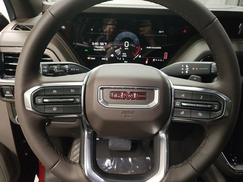 New 2026 GMC Yukon Elevation image 30