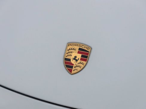 Certified 2018 Porsche 911 Carrera T RWD image 18