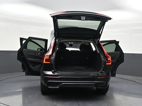 New 2026 Volvo XC60 T8 Core AWD/4WD image 37