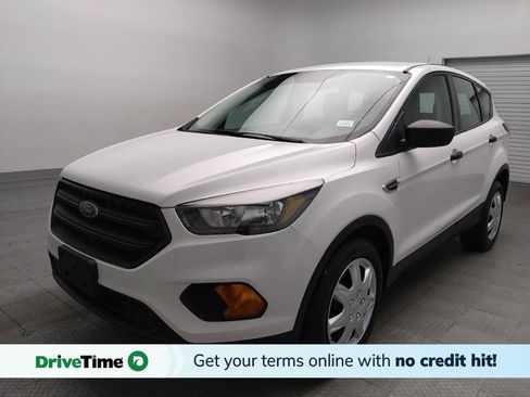 Used 2019 Ford Escape S FWD image 1