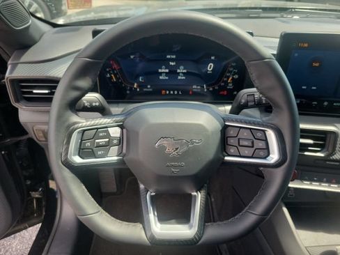 Certified 2026 Ford Mustang Convertible RWD image 17