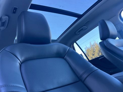 New 2026 Lincoln Aviator AWD w/ Jet Appearance Package image 16