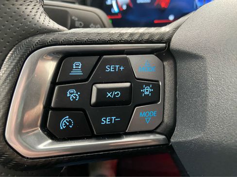 Used 2025 Ford Mustang GT Premium image 19