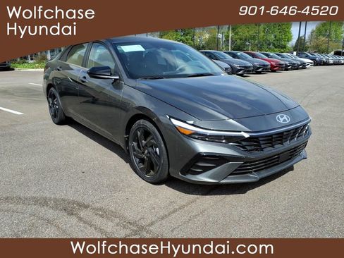 New 2026 Hyundai Elantra SEL Sport Premium FWD image 7