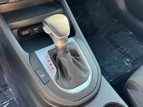 Used 2024 Kia Forte LXS image 19