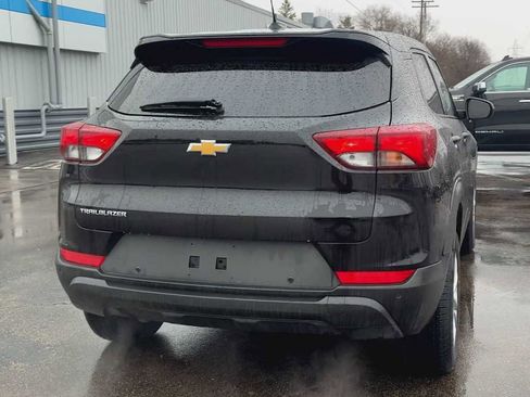 Certified 2024 Chevrolet TrailBlazer LS w/ LS Convenience Package image 3