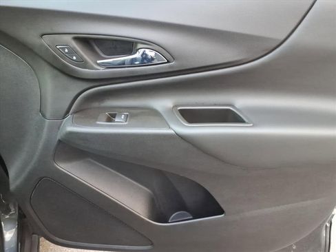 Certified 2023 Chevrolet Equinox LT AWD/4WD image 17