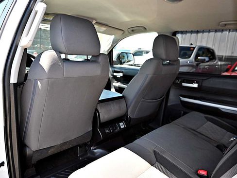 Used 2016 Toyota Tundra SR5 RWD image 11