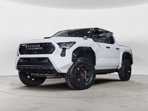 Used 2025 Toyota Tacoma TRD Pro image 1