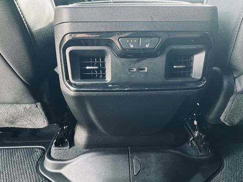 Used 2024 GMC Sierra 2500 AT4 w/ AT4 Preferred Package image 45