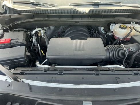 Used 2021 Chevrolet Tahoe Z71 w/ Rear Media and Nav Package AWD/4WD image 34