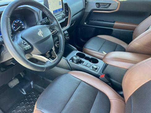 Certified 2021 Ford Bronco Sport Badlands w/ Badlands Package AWD/4WD image 11