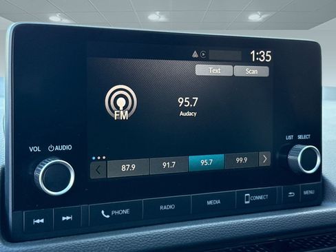 Certified 2025 Honda Civic LX image 22