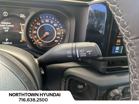 Used 2026 Jeep Gladiator Mojave AWD/4WD image 25