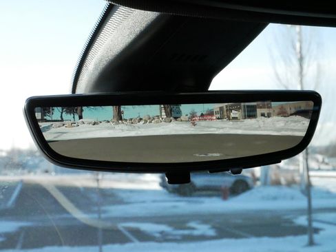 Used 2023 Buick Enclave Avenir w/ Avenir Technology Package image 34