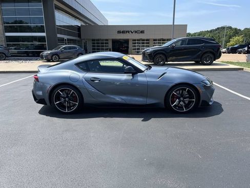 Used 2021 Toyota Supra Premium w/ Driver Assist Package RWD image 2