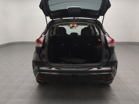 Used 2021 Nissan Kicks S image 29