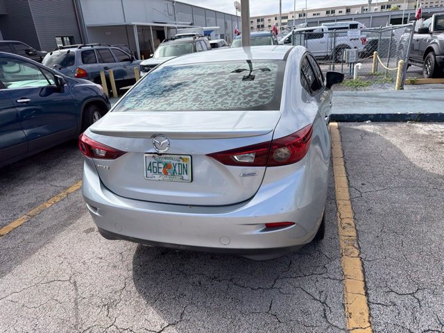 Used 2018 MAZDA MAZDA3 Touring FWD image 5
