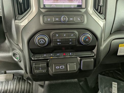 New 2026 Chevrolet Silverado 1500 W/T w/ WT Value Package AWD/4WD image 21