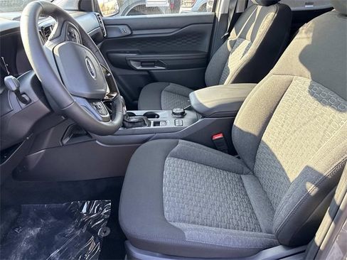 New 2025 Ford Ranger XLT w/ FX4 Off-Road Package image 18
