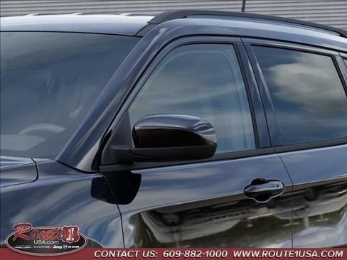 New 2026 Jeep Compass Latitude AWD/4WD image 13