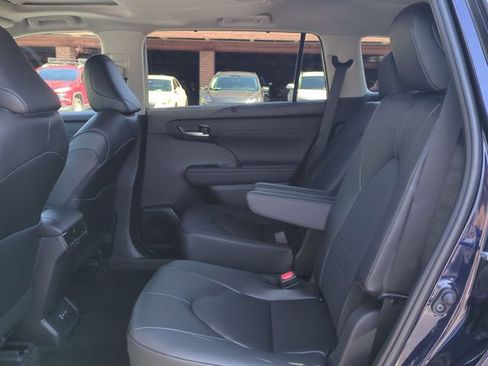Certified 2026 Toyota Highlander XLE AWD/4WD image 26