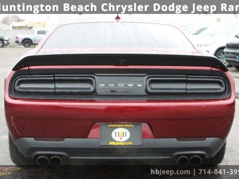 Used 2019 Dodge Challenger R/T Scat Pack image 4