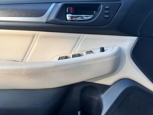 Used 2019 Subaru Legacy 2.5i Limited AWD/4WD image 9
