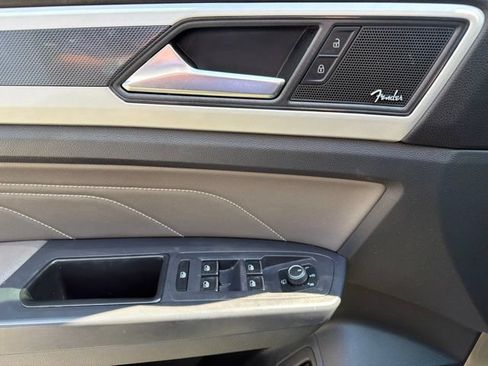 Used 2021 Volkswagen Atlas SEL Premium AWD/4WD image 16