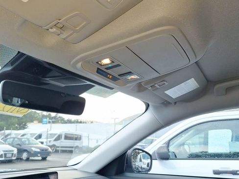 Used 2025 Ford Mustang Mach-E Premium image 16