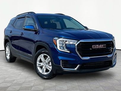 Used 2022 GMC Terrain SLE w/ Driver Convenience Package
