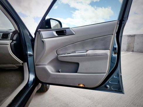 Used 2009 Subaru Forester 2.5X image 29