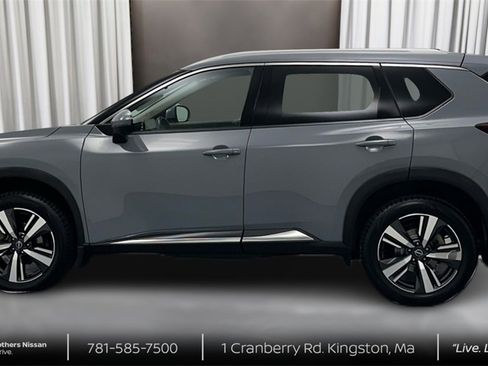 Certified 2023 Nissan Rogue Platinum w/ Platinum Premium Package image 8