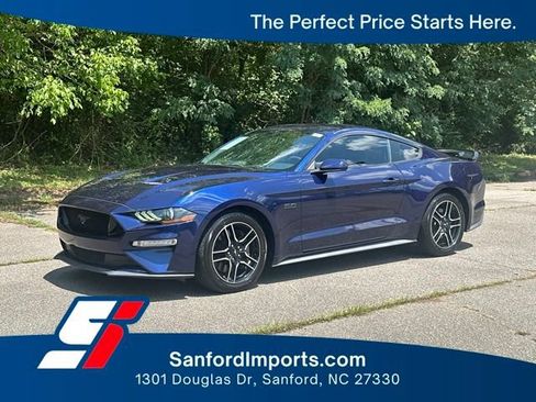 Used 2019 Ford Mustang GT RWD image 1