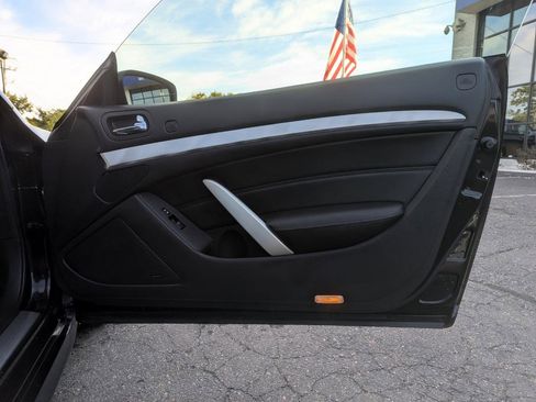 Used 2013 INFINITI G37 Sport w/ Premium Pkg RWD image 29