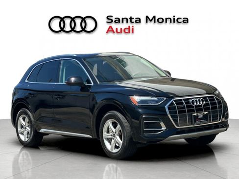 Used 2023 Audi Q5 2.0T Premium w/ Convenience Package AWD/4WD image 9