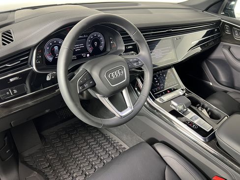 Used 2025 Audi Q8 Prestige AWD/4WD image 14