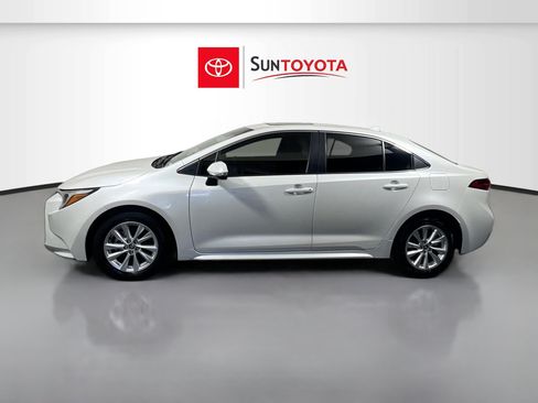 Used 2024 Toyota Corolla XLE FWD image 7