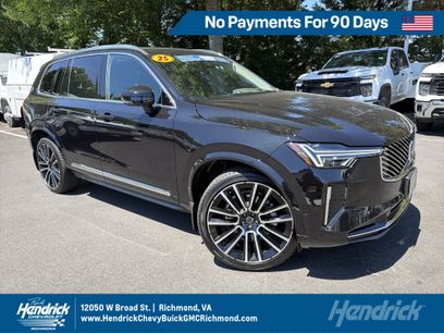 Used 2025 Volvo XC90 B6 Ultra w/ Lounge Package